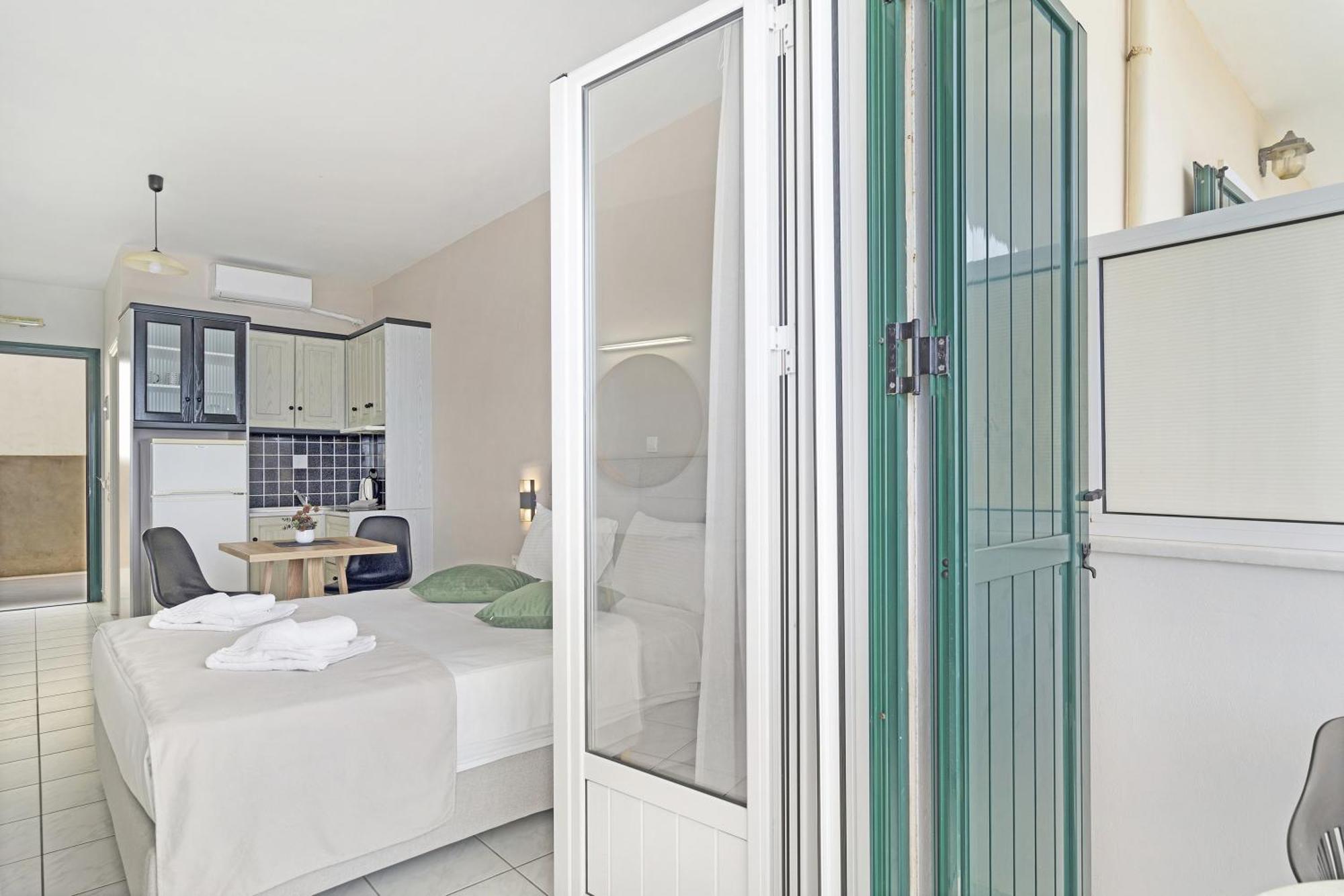 Sunset Premium Studio B Άγιος Νικήτας Δωμάτιο φωτογραφία